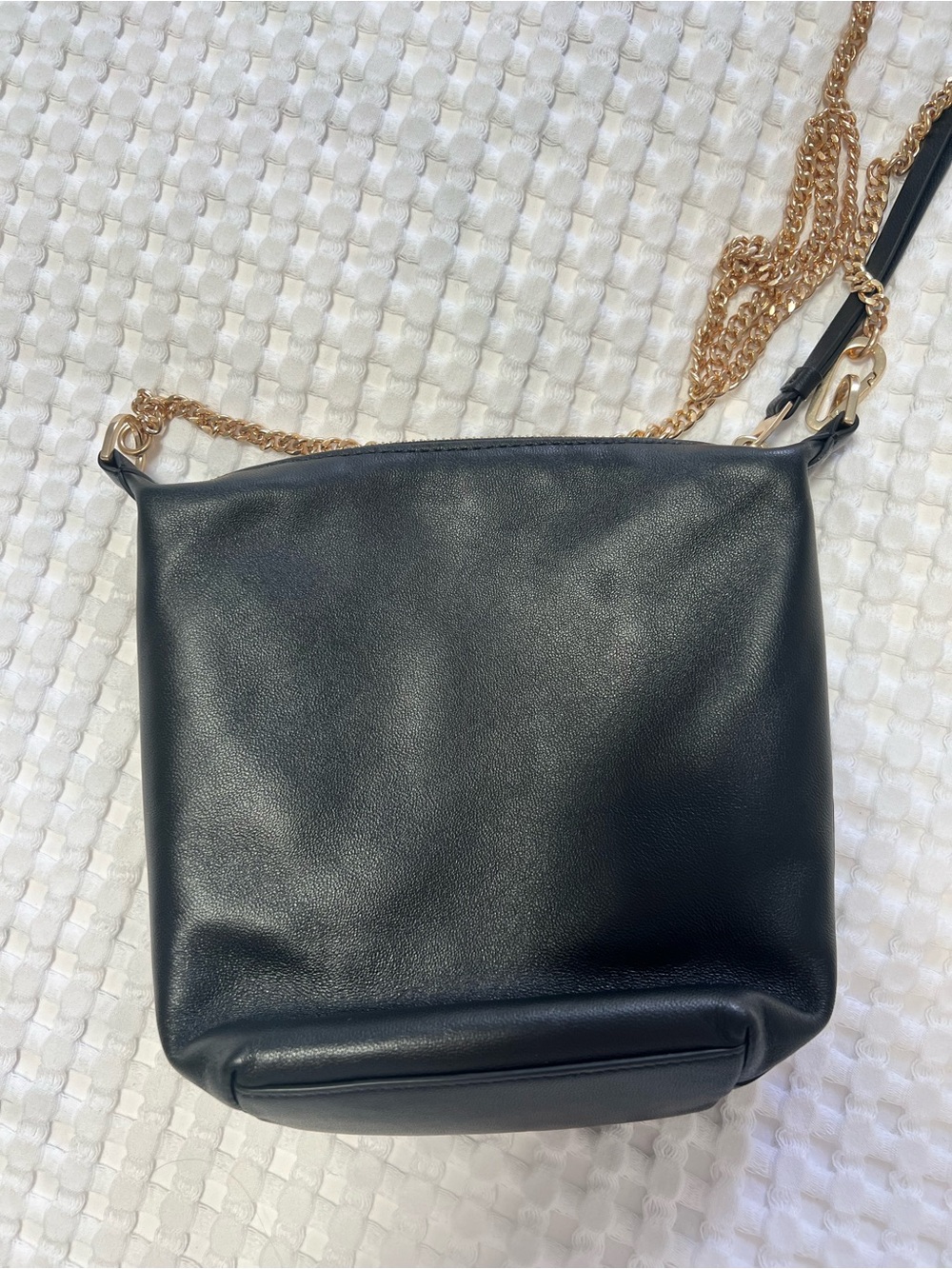 AllSaints Evaline Eyelet Leather Crossbody Bag Black Gold Chain - Picture 7 of 14